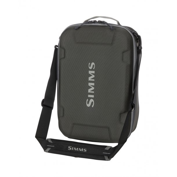 SIMMS GTS Reel Vault Carbon
